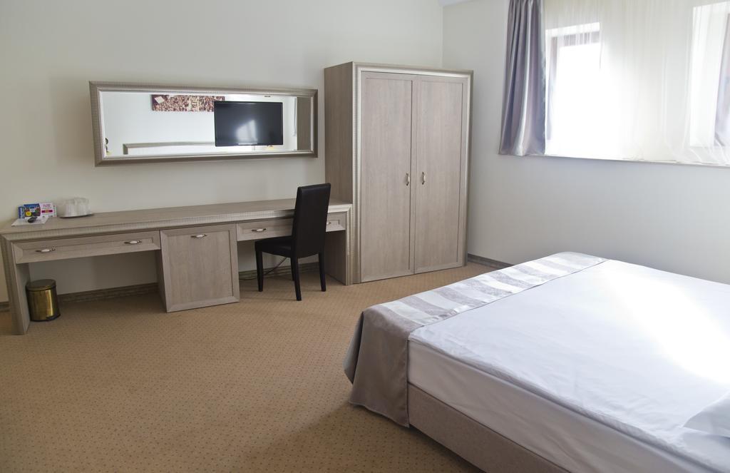 Euro Hotel Grivita Βουκουρέστι Εξωτερικό φωτογραφία