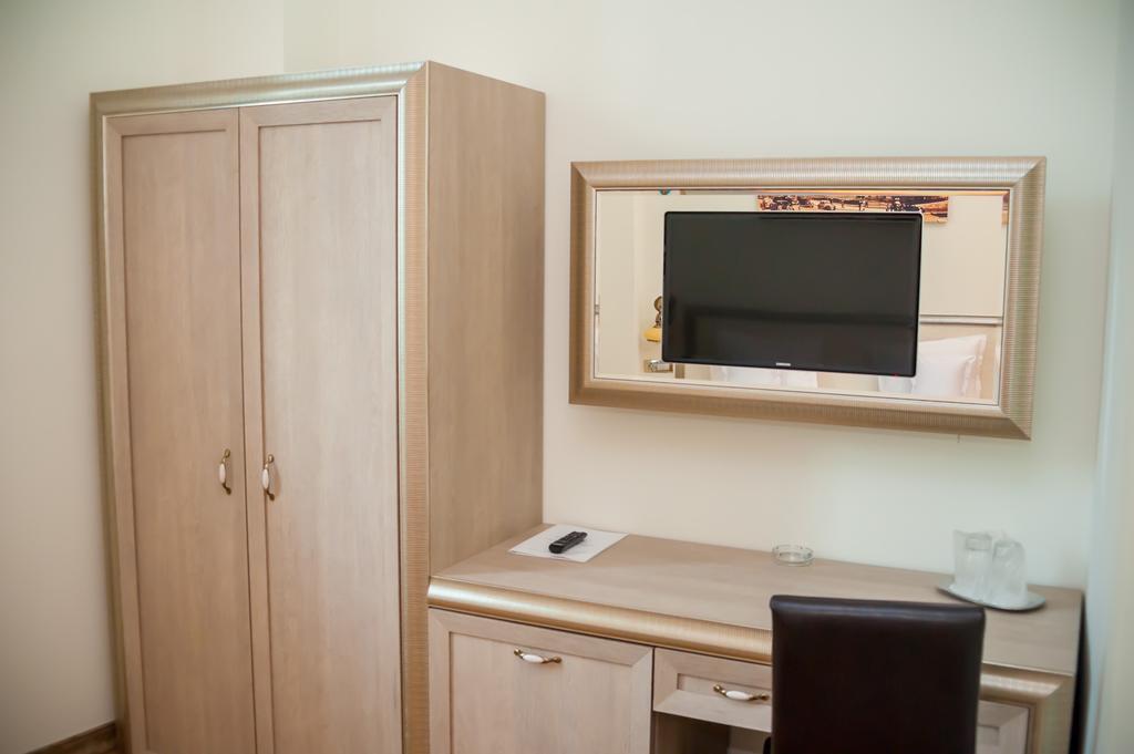 Euro Hotel Grivita Βουκουρέστι Δωμάτιο φωτογραφία